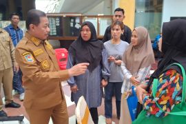 Pemkot Jayapura berkomitmen tidak akan ada anak usia sekolah kehilangan hak pendidikan