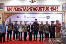 OJK Cirebon optimistis Galeri Investasi Bursa Efek bantu cetak investor muda