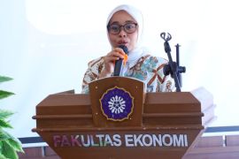 OJK perkuat literasi keuangan pasar modal bagi mahasiswa di Ciamis