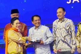 Padang Pariaman terima bantuan ekskavator pulihkan sektor perikanan