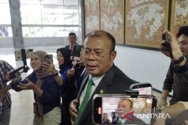 Kemenhub diminta buat aturan teknis usai komisi ojol 8 persen