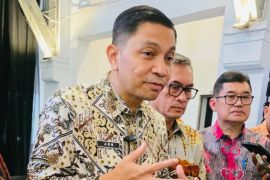 Pos Indonesia jamin operasional tetap lancar seiring Dirut mundur