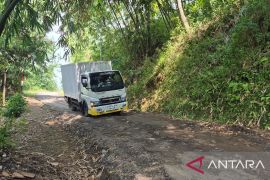 Kabupaten Bandung Barat programkan perbaiki 34 ruas jalan hingga September 2026
