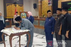 DPRD dan Pemkab Situbondo sahkan Perda Penanggulangan HIV/AIDS