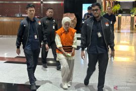 KPK tahan Direktur PT Millenium Solusi Abadi Fika Nur Alawi