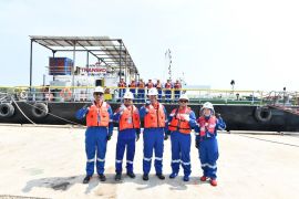 Pertamina Trans Kontinental Manfaatkan Panel Surya di Kapal OB Patra 2303, Guna Efisiensi Energi dan Dekarbonisasi