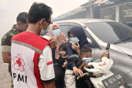 Pemkab Tangerang siagakan tenaga medis di lokasi kebakaran Jatiwaringin
