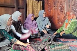 Rumah Kemasan Jambi tingkatkan daya saing produk pelaku IKM
