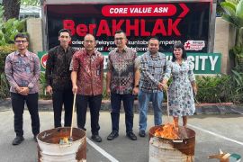 Imigrasi Sumut musnahkan blangko paspor usang jaga keamanan dokumen