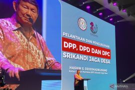 Hashim Djojohadikusumo: Program MBG tidak akan berhenti