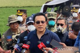 KLH ungkap alasan kebakaran TPA Jatiwaringin sulit dikendalikan