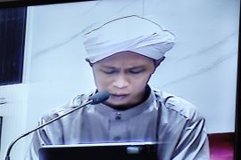 Ustadz Luthfi ingatkan kaum Muslim jangan putus asa berdo'a