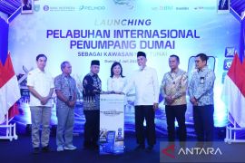 Dukungan non-tunai Pelabuhan Penumpang Internasional Dumai BRKS hadirkan Mobile QRIS Crossborder