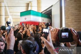 Trump: Dialog AS-Iran ditunda selama proses pemakaman Khamenei