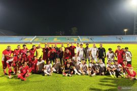 Legenda sepak bola hingga selebritas ramaikan laga IFFL