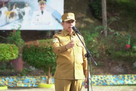 Wakil Wali Kota Jayapura minta sekolah berikan pelayanan pendidikan berkualitas