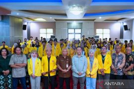 Pemkab HST harapkan KKN FISIP ULM dorong pembangunan berbasis potensi desa
