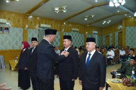 Bupati Sarolangun lantik pimpinan BAZNAS yang baru