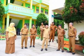 Wako Payakumbuh apresiasi SMP 1 Payakumbuh sebagai sekolah terbaik di Sumbar