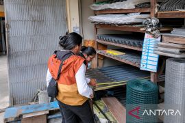 Disperindag Maluku perketat pengawasan perdagangan bahan bangunan lindungi konsumen