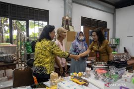 K3S Badung latih PPKS keterampilan membuat kue