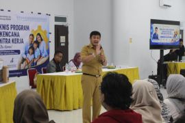 Pemkot Jaksel edukasi peran orangtua hadapi fenomena "fatherless"