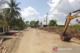 Pemkab Kapuas bangun Jalan Handel Selamat perkuat konektivitas
