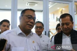 Atasi sampah Gili Trawangan, Jumhur janji percepat izin insinerator