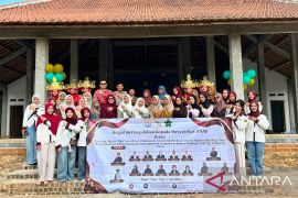 Prodi Rekayasa Kosmetik Itera laksanakan PKM dan gelar bincang Ilmiah di ponpes Lampung Timur