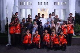 Kwarcab 0314 Gerakan Pramuka Payakumbuh salurkan 70 paket sembako