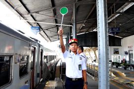 Ayo Naik Kereta! Masih Tersedia Lebih dari 18 Ribu Tiket KA Lokal hingga Akhir Libur Sekolah