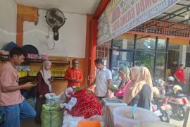 Pemkab Pasaman Barat awasi keamanan pangan segar di pasar tradisional