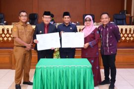 Pemkot Payakumbuh dan DPRD Payakumbuh lahirkan empat perda