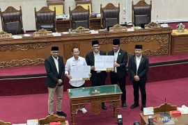DPRD Batam sahkan ranperda pertanggungjawaban APBD 2025