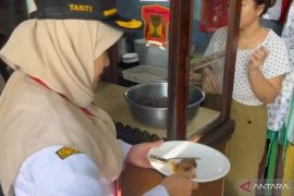 Sudin KPKP sidak dua tempat yang diduga jual daging anjing di Jakbar