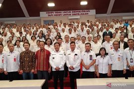 Seribu Guru di Bangli adopsi AI manfaatkan 250 papan interaktif digital bantuan presiden