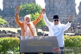 Prabowo: Relief Ramayana di Prambanan saksi kedekatan Indonesia-India