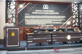 Banjarmasin tetapkan aturan pengawasan produk aman dan halal