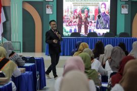 Pemkot Kediri dorong Bunda PAUD berperan wujudkan MPLS ramah anak