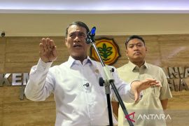 Mentan sebut drone bisa angkut gabah di daerah tanpa jalan usaha tani