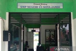 DPRD Kota Jambi mengusulkan merger SMPN 23 akibat minim pendaftar
