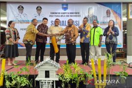 Pemkab Manokwari berupaya wujudkan hubungan industrial yang harmonis
