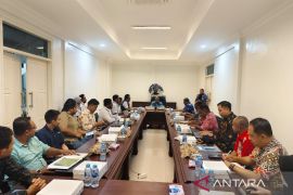 Papua Barat percepat syarat pembangunan gedung DPRP dan MRPB