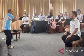 Dinkes Gorontalo bekali petugas TBC dengan keterampilan bahasa isyarat