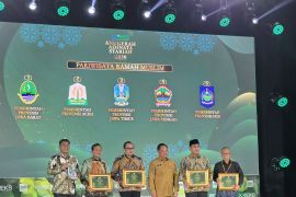 Anugerah pariwisata ramah muslim perkokoh Aceh sebagai kiblat wisata halal