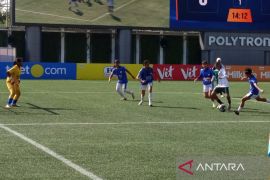 Tekad Ayla menuju liga sepak bola putri Prancis