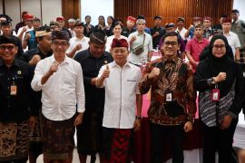 Koster wanti wanti perbekel agar tak tersangkut korupsi