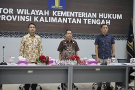 Kemenkum Kalteng ikuti forum "Pasti Ada Solusi" mendengar untuk melayani