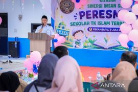 Wawako Pekanbaru apresiasi TK IT Elrumi, sekolah gratis dukung wajib belajar