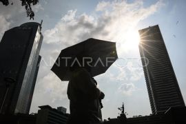 Cuaca Kepri hari ini 15 Juli dominan berawan